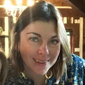 Meet your Posher, Cassandra